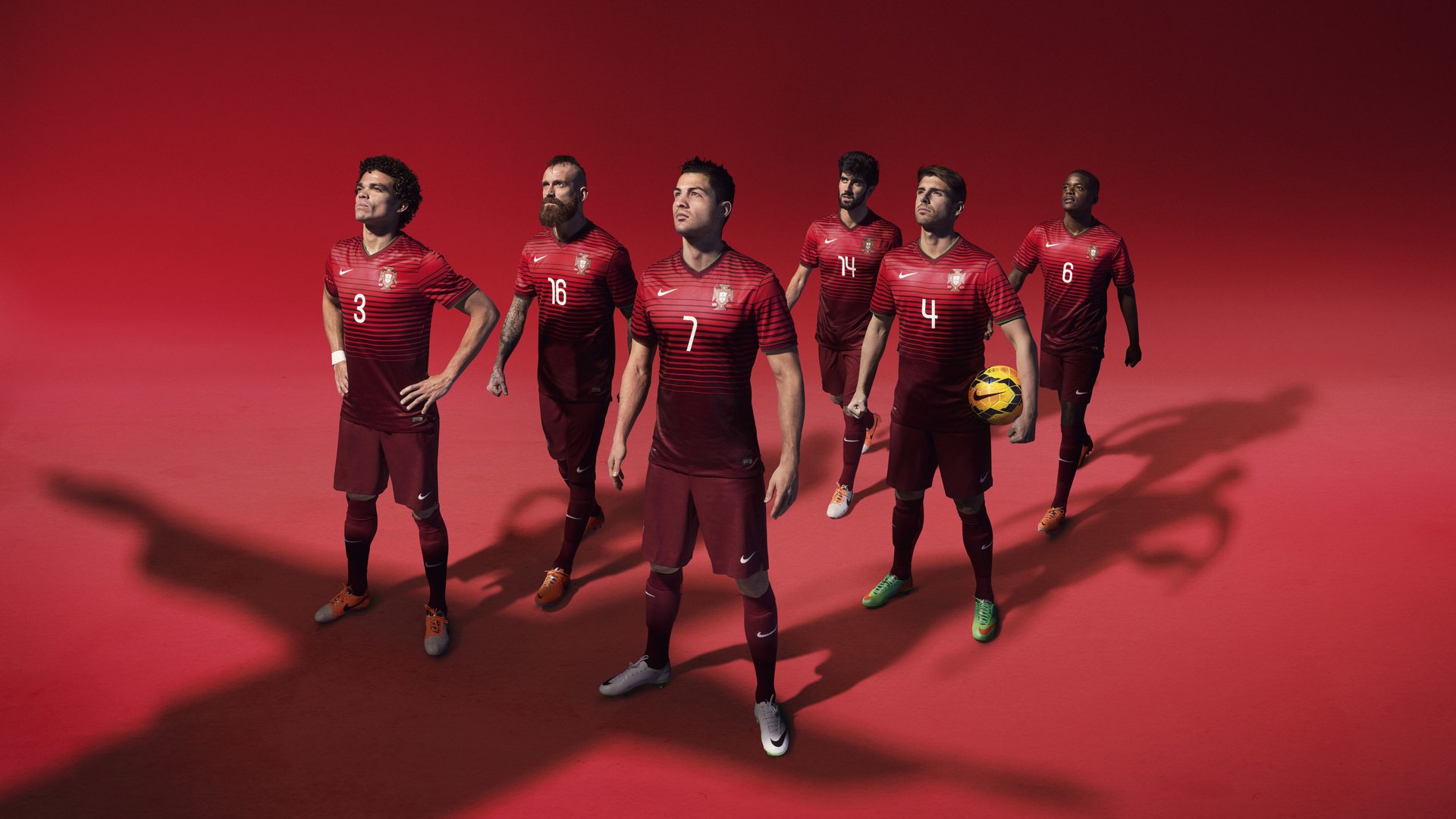 德甲积分榜:拜仁领跑多特紧Follow,争夺激烈,德甲 积分